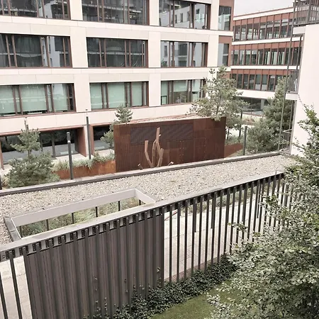 Modern Vero Waterfront Apartamento